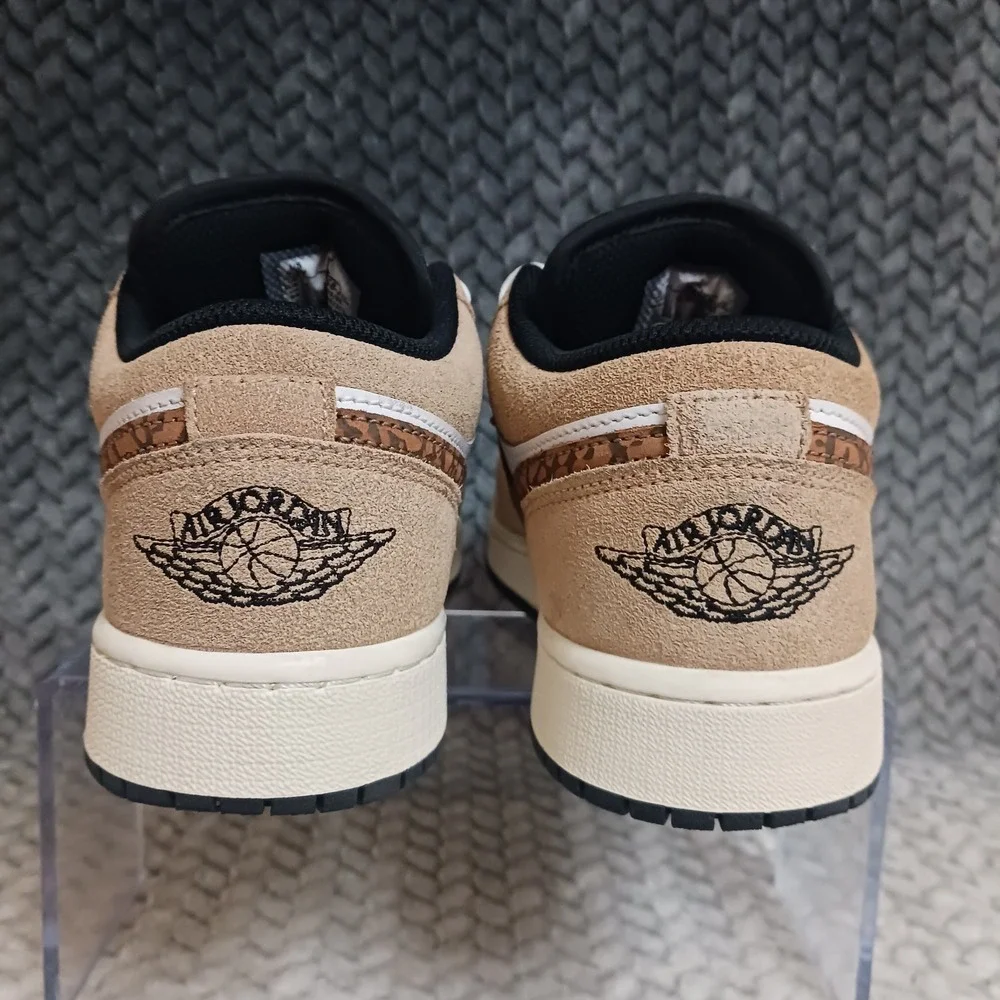 Air Jordan 1 Low SE Brown Elephant GS Youth Sneakers Shoes Size 5.5Y Women's 7